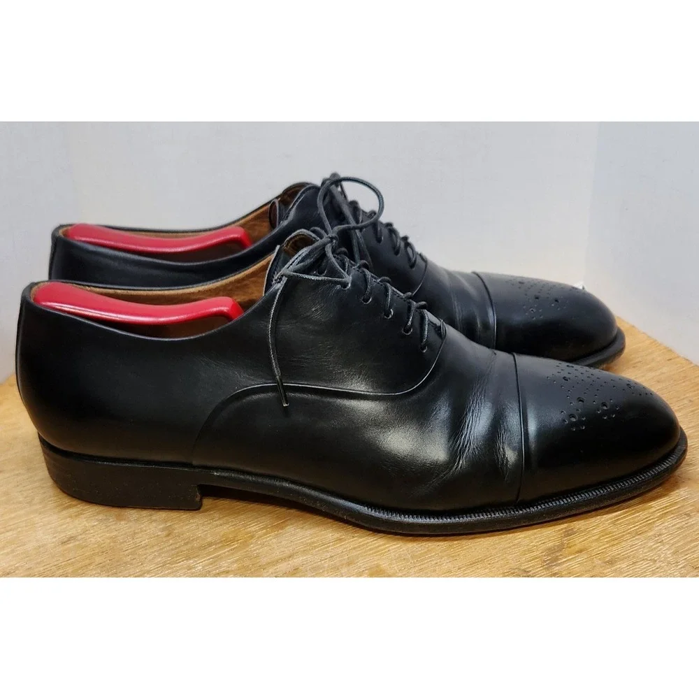 Santoni Black Leather Cap Toe Medallion Oxford Dress Shoes Lace 10.5 US 9.5 UK